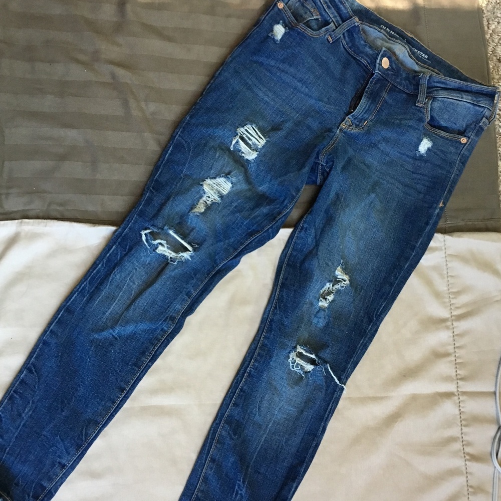 Old Navy Rockstar Mid-Rise Jeans Distressed
